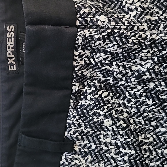 Express Editor Shorts - Picture 3 of 3